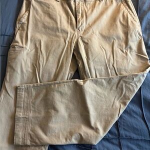 Duluth Trading Co Men's Grey Chinos